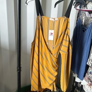 Buckle striped long sleeve top